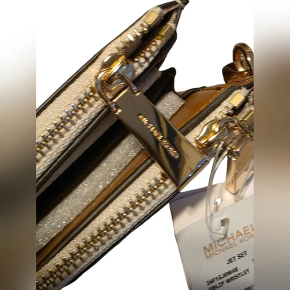 Michael Kors Jet Set Travel Large Double Zip Wristlet NWT Cream & Tan - Picture 4 of 9